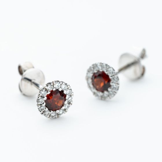 9ct White Gold Garnet & Diamond Cluster Stud Earrings NTE409GARD-9WG