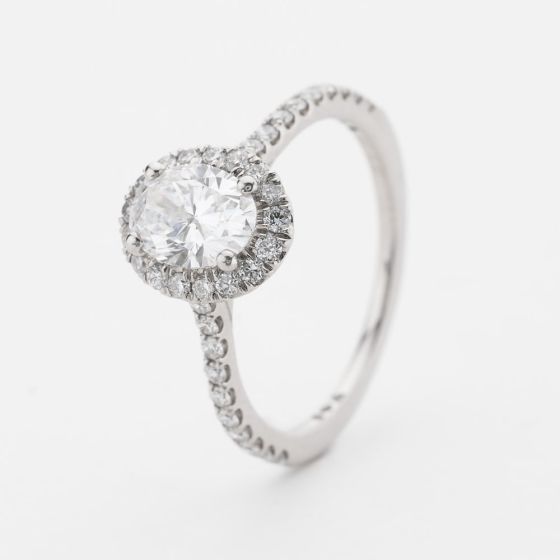 Platinum Certified 1.06ct Oval Cut Shoulder Set Solitaire Ring 31163/135 O