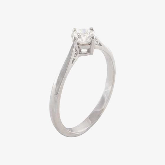 Platinum 4 Claw Diamond Ring 063/CR8(0.50ct PLUS)