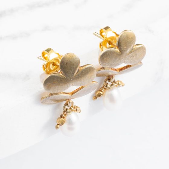 Gold Plated Pearl Flower Dropper Earrings EFIGPW