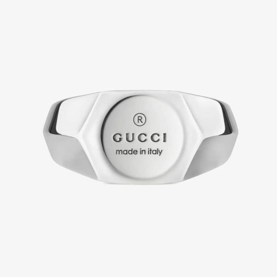 Gucci Trademark Silver Hexagon Logo Engraved Signet Ring YBC779162001