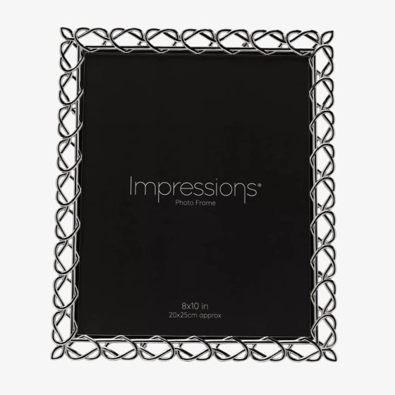 Metal Heart Design 8x10 Photo Frame FS109480
