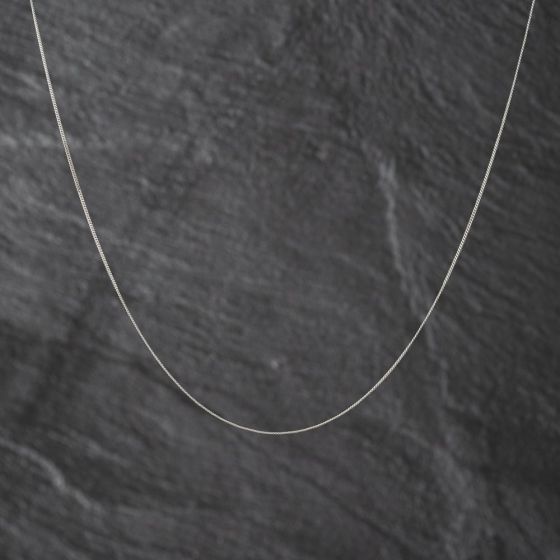 Second Hand 9ct White Gold Fine 18 Inch Curb Chain 41011166