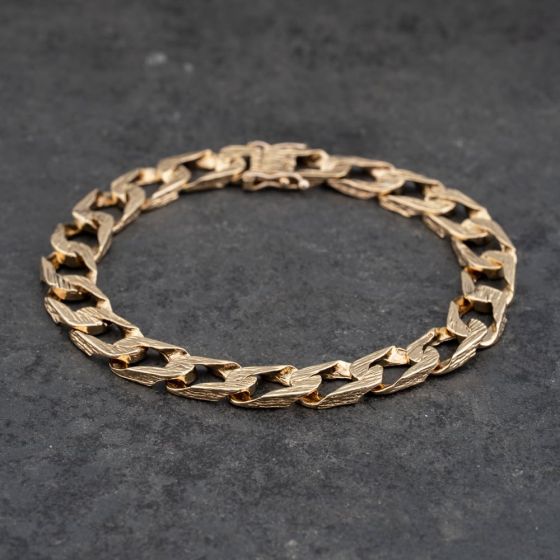 Second Hand 9ct Yellow Gold Bark Effect Finish 8 Inch Curb Chain Bracelet 41081282