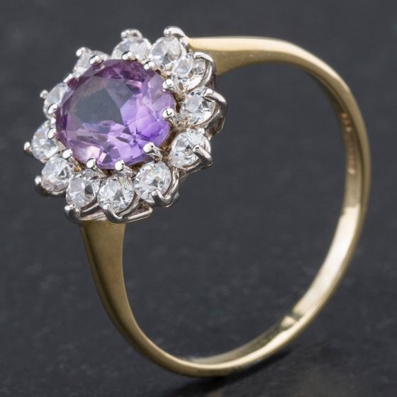 Second Hand 9ct Yellow Gold Oval Amethyst Cubic Zirconia Cluster Ring 4109850