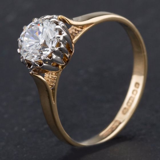 Second Hand 9ct Yellow Gold Cubic Zirconia Vintage Style Single Stone Ring 4109883