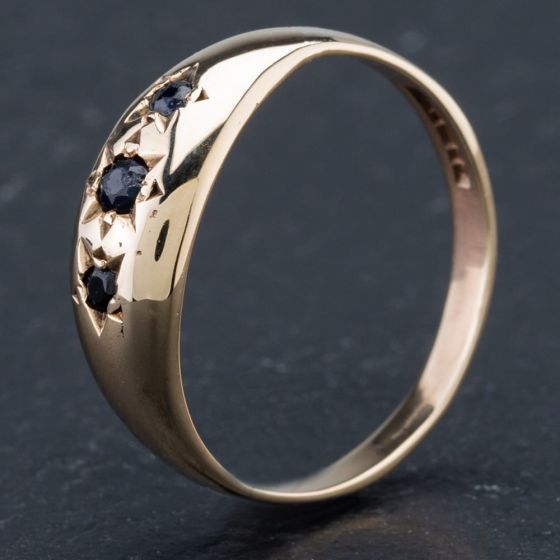 Second Hand 9ct Yellow Gold Three Stone Sapphire Dress Ring 4109888