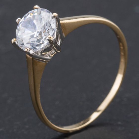 Second Hand 9ct Yellow Gold Cubic Zirconia Single Stone Ring 4110040