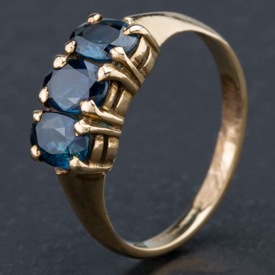 Second Hand 9ct Yellow Gold Oval Sapphire Dress Ring 4110054