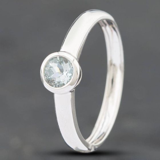 Second Hand 9ct White Gold Aquamarine Rubover Solitaire Ring 41101266