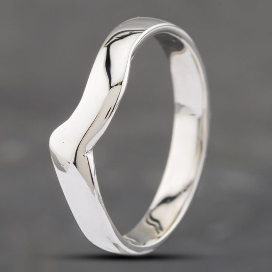 Second Hand 18ct White Gold Plain Half Wishbone Ring 41102274