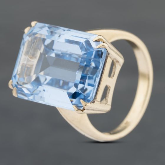 Second Hand Vintage 9ct Yellow Gold Synthetic Stone Large Oblong Dress Ring 41102775