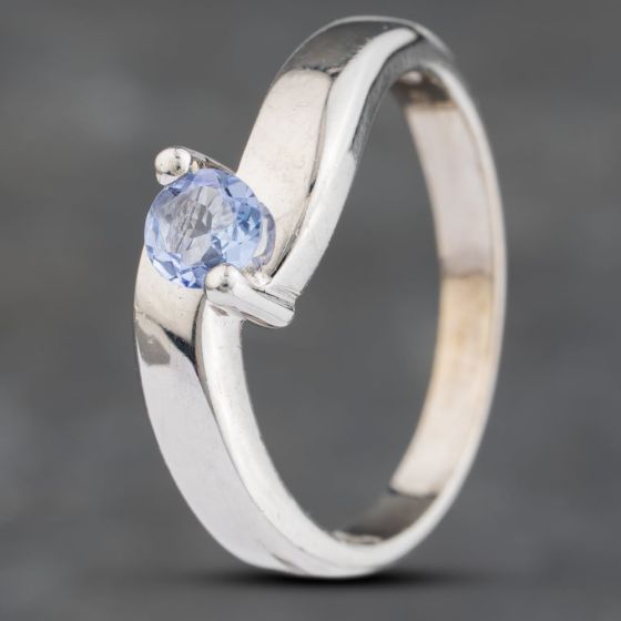 Second Hand 9ct White Gold Tanzanite Dress Ring 41103184