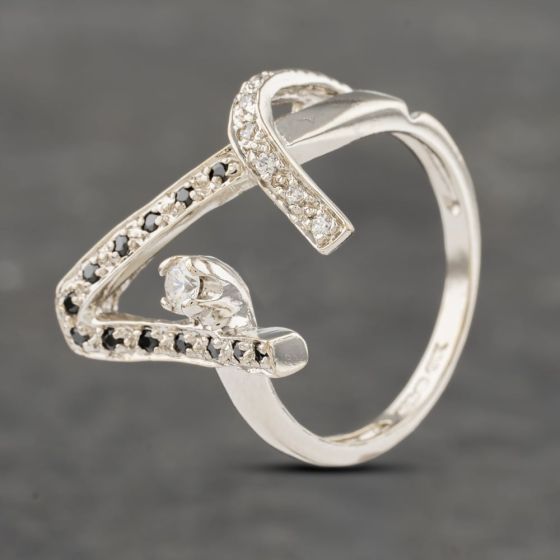 Second Hand 18ct White Gold Cubic Zirconia Black And White Dress Ring 41103236
