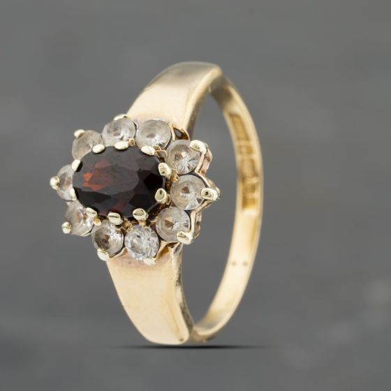 Second Hand 9ct Yellow Gold Garnet & Cubic Zirconia Cluster Ring 41103414