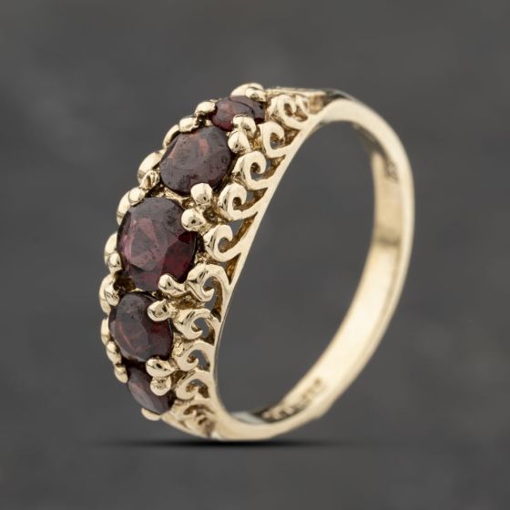 Second Hand 9ct Yellow Gold Garnet Five Stone Ring 41103848