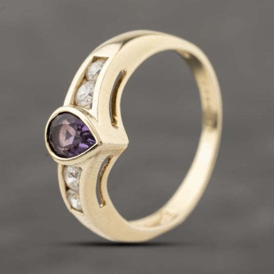 Second Hand 9ct Yellow Gold Amethyst & Cubic Zirconia Half Wishbone Ring 41103942