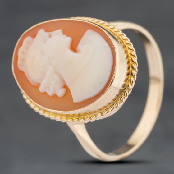 Second Hand Vintage Yellow Gold Cameo Large Oval Dress Ring 41103983