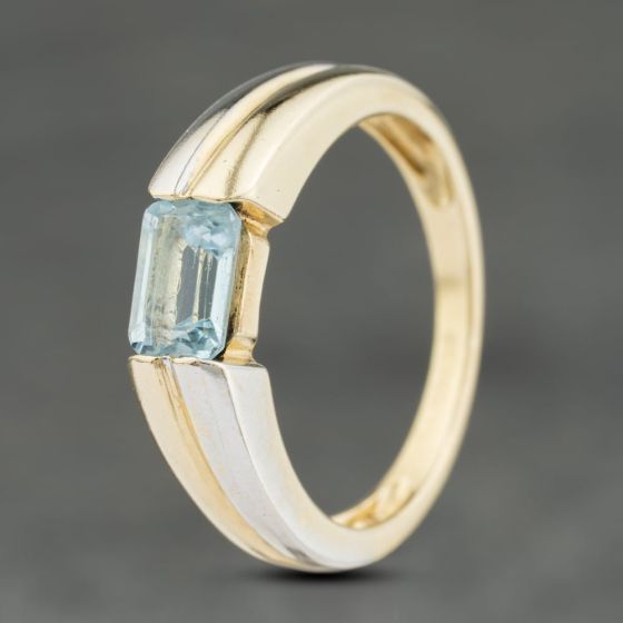 Second Hand 9ct Yellow Gold Step Cut Blue Topaz Dress Ring 41104008
