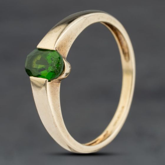 Second Hand 9ct Yellow Gold Diopside Oval Dress Ring 41104035