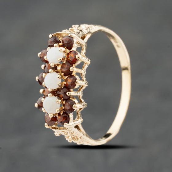 Second Hand 9ct Yellow Gold Opal & Garnet Cluster Ring 41104058