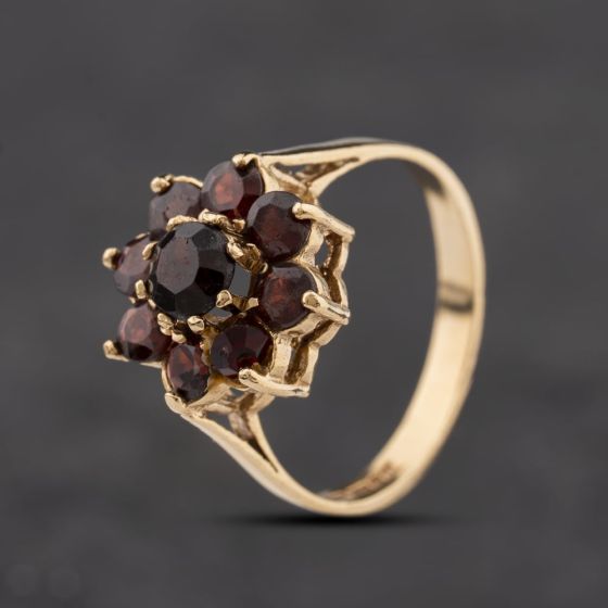 Second Hand 9ct Yellow Gold Garnet Flower Cluster Ring 41104302
