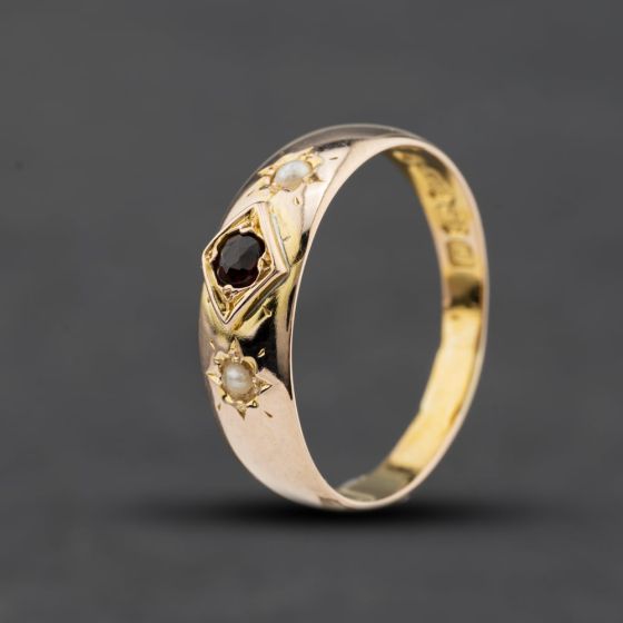 Second Hand 9ct Yellow Gold Garnet & Pearl Dress Ring 41104339