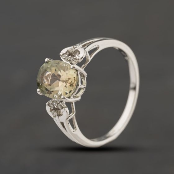 Second Hand 9ct White Gold Green Beryl & White Topaz Dress Ring 41104368