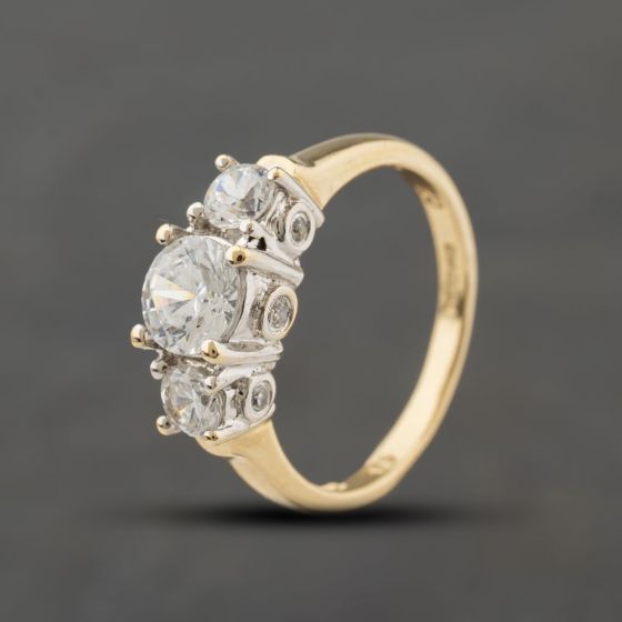 Second Hand 9ct Yellow Gold Cubic Zirconia Three Stone Ring 41104416