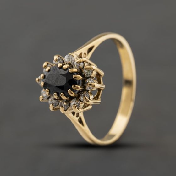 Second Hand 9ct Yellow Gold Sapphire & Cubic Zirconia Oval Cluster Ring 41104433