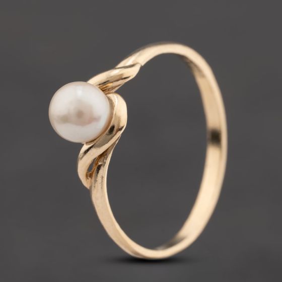 Second Hand 9ct Yellow Gold Cultured Pearl Single Stone Dress Ring 41104795