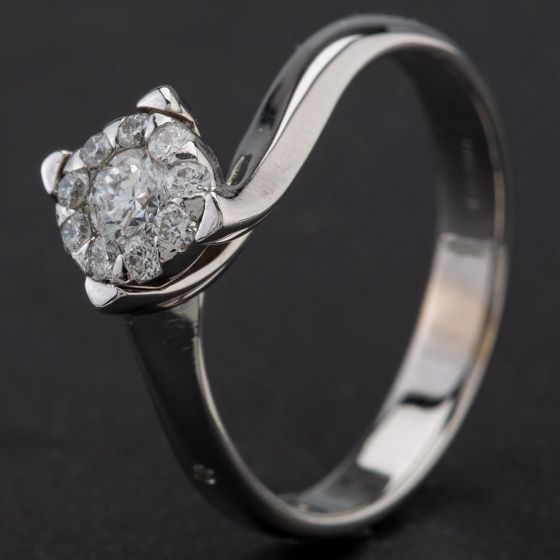 Second Hand 18ct White Gold Round Diamond Cluster Twisted Setting Ring 4112064