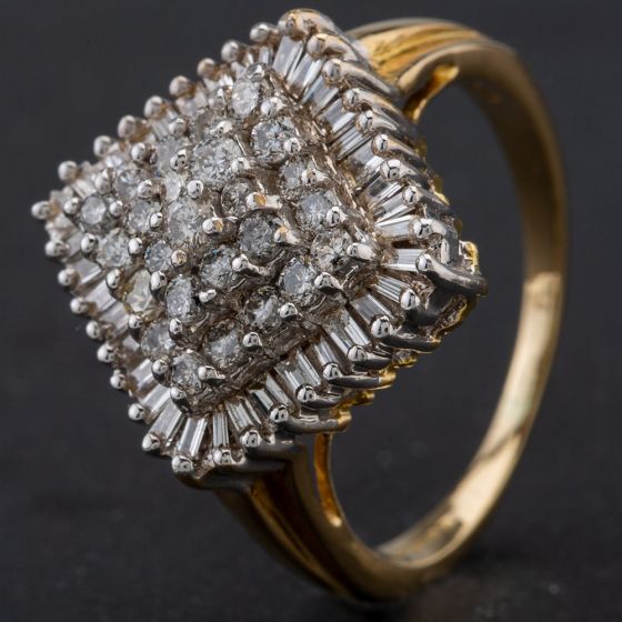 Second Hand 18ct Yellow Gold Large Diamond Square Cluster Ring 4112066