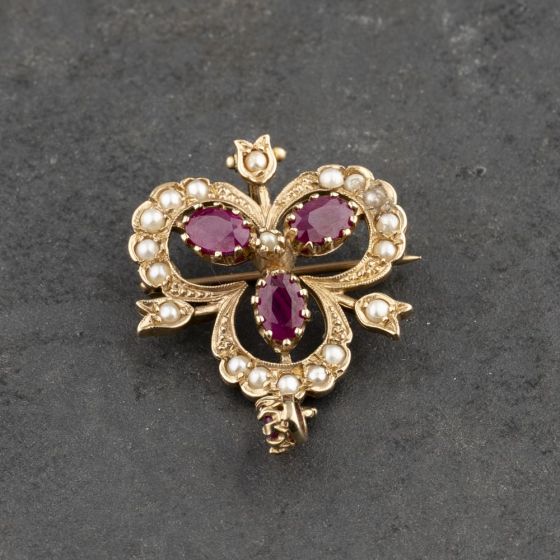 Second Hand 9ct Yellow Gold Ruby & Seed Pearl Clover Shape Brooch 41131140