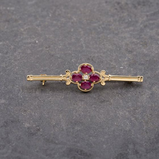 Second Hand 9ct Yellow Gold Ruby & 0.03ct Diamond Flower And Bar Brooch 41131155