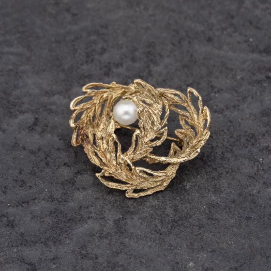 Second Hand 9ct Yellow Gold Pearl Swirling Leaf Design Brooch 41131166
