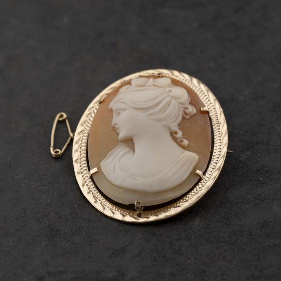 Second Hand 9ct Yellow Gold Cameo Oval Brooch 41131176