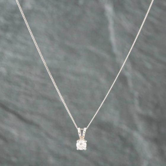 Second Hand 18ct White Gold 0.33ct Brilliant Cut Diamond Solitaire Pendant & 18 Inch Curb Chain 41141045