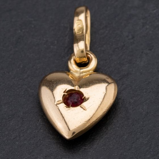 Second Hand 9ct Yellow Gold Garnet Gemstone Heart Pendant 4114105