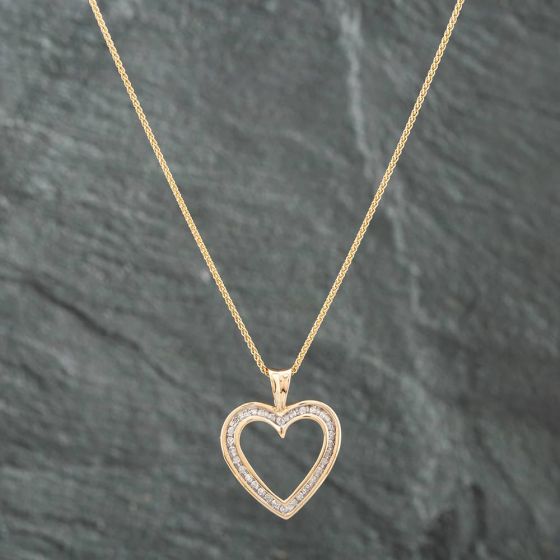 Second Hand 9ct Yellow Gold Diamond Open Heart Pendant & 18 Inch Curb Chain 41141428