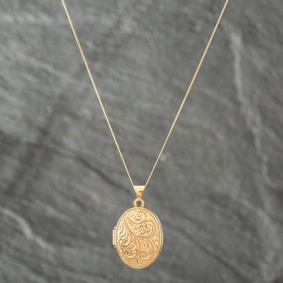 Second Hand 9ct Yellow Gold Patterned Oval Locket Pendant & 18 Inch Curb Chain 41141521