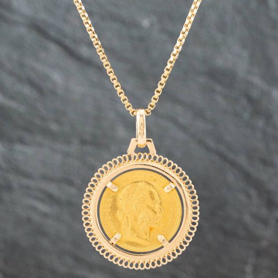 Second Hand Yellow Gold Coin Pendant & 20 Inch Box Chain 41141674
