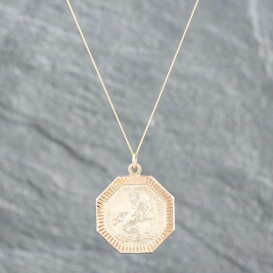Second Hand 9ct Yellow Gold Hexagon Diamond Cut Edge St Christopher Pendant & 18 Inch Curb Chain 41141756