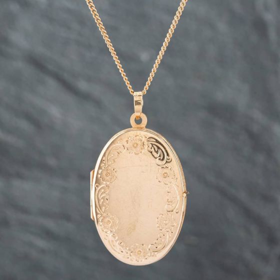 Second Hand 9ct Yellow Gold Oval Flowers Engraved Locket Pendant & 18 Inch Curb Chain 41141811