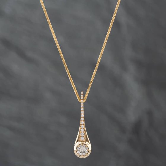 Second Hand Yellow Gold Brilliant Cut Graduated Dropper Pendant & 21 Inch Spiga Chain 41141845