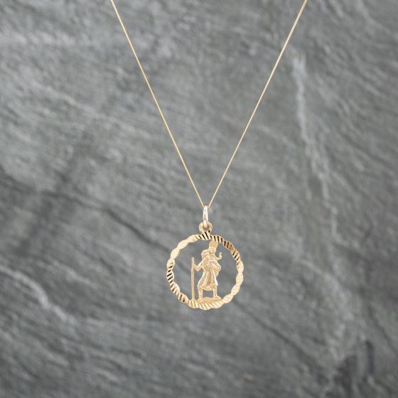 Second Hand 9ct Yellow Gold Openwork St Christopher Pendant & 18 Inch Curb Chain 41142085