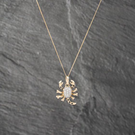 Second Hand Yellow Gold White & Black Cubic Zirconia Scorpion Pendant & 18 Inch Curb Chain 41142473