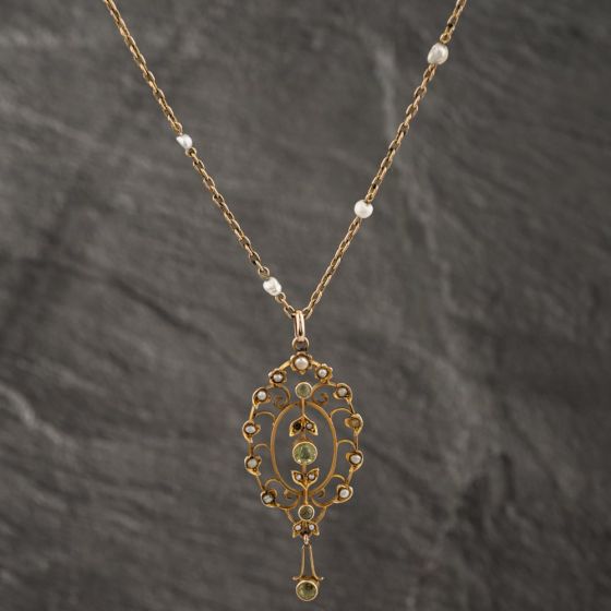 Second Hand Antique Yellow Gold Peridot & Seed Pearl Fancy Gemstone Pendant & 18 Inch Trace Chain 41142565
