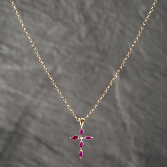 Second Hand 9ct Yellow Gold Ruby & 0.01ct Diamond Pendant & 18 Inch Belcher Chain 41142609
