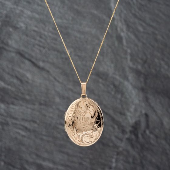 Second Hand 9ct Yellow Gold Oval Engraved Locket Pendant & 18 Inch Curb Chain 41142612